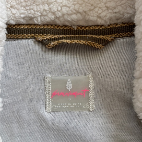 FP Movement Fall To Rise Fleece Quarter Snap size small - Picture 2 of 7